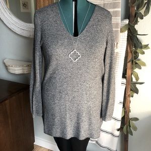 Old Navy Women’s V Neck Tunic Length Sweater, Large, Heathered Dark Grey